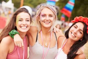 Vriendinnen op festival - festivaltrends