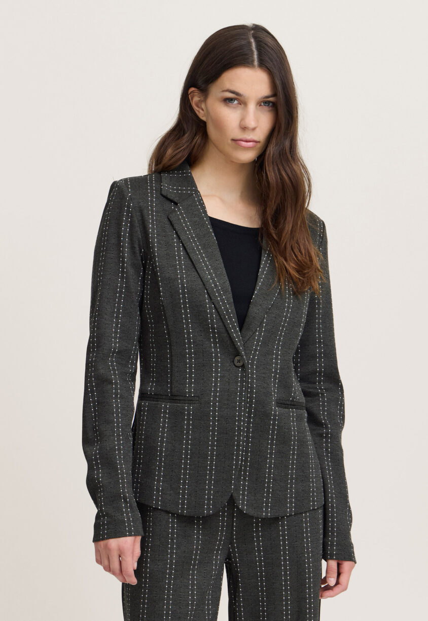 Ichi Ruti Blazer