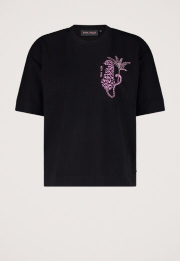 Pink Noir Lilly T-shirt