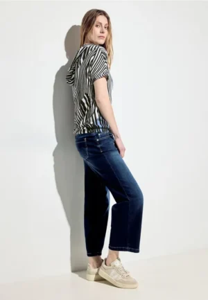 T-shirt met capuchon