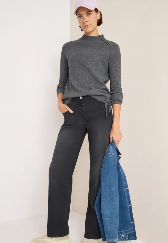 Trui met structuur en ritssluiting