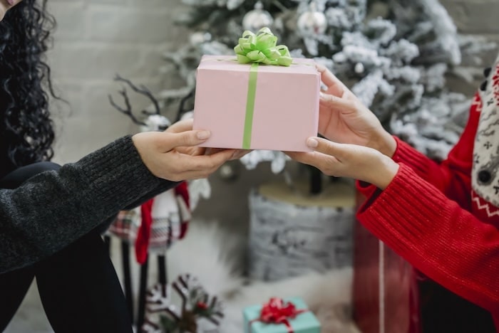 De leukste modeaccessoires om cadeau te geven tijdens de decembermaand