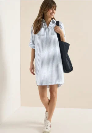 Knielange jurk met gestreept patroon