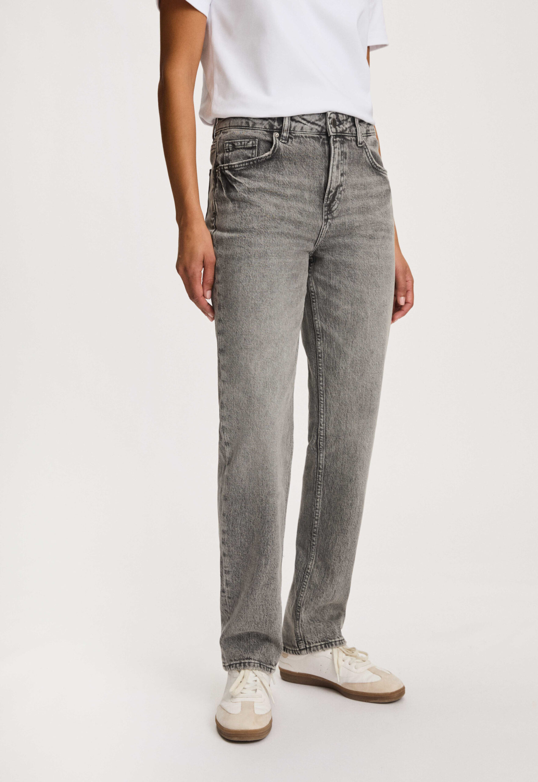 Silvercreek Liv Straight Jeans