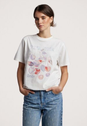 Pink Noir Britney T-shirt