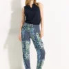 Broek met patchworkprint