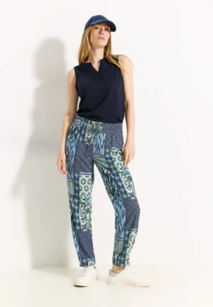 Broek met patchworkprint