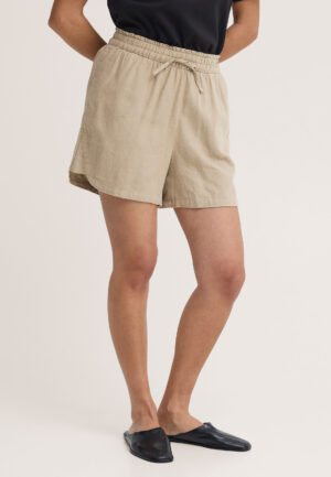 Ichi Ihlinno Short