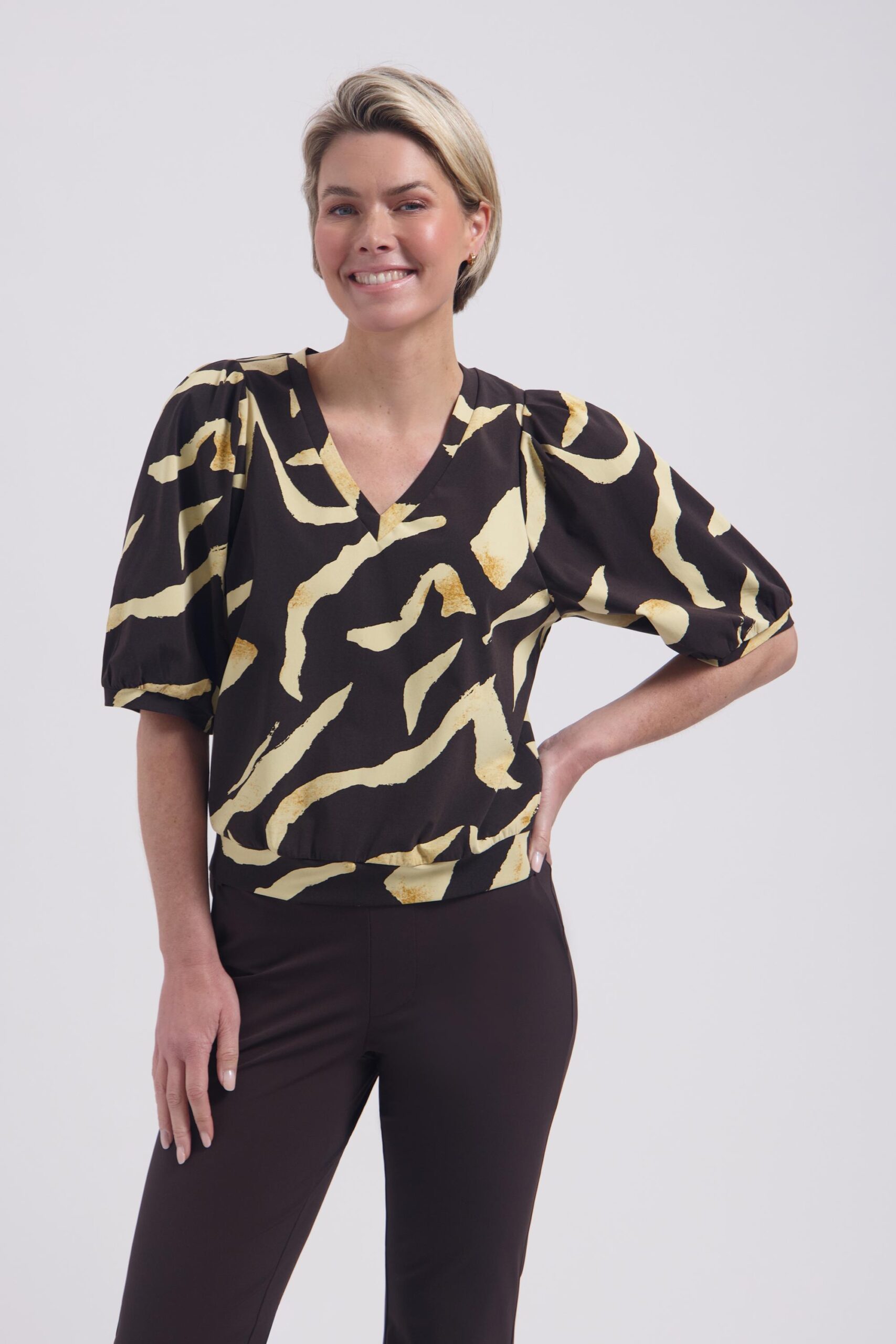 Lady Day Amie-v L24.380.3254 T-shirt Korte Mouw Pania Print