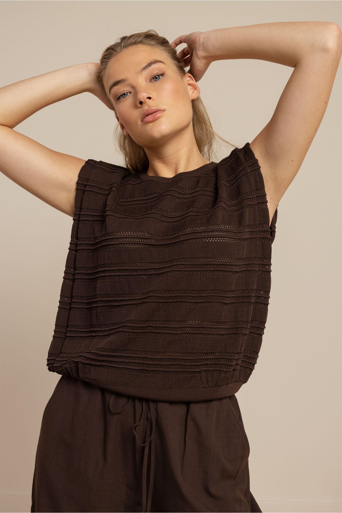 Studio Anneloes Leona Knitted Top 13773 Tops En Singlets 8700 Espresso