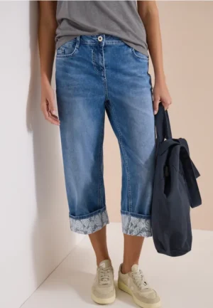 7/8 Wide Legs jeans met omgeslagen detail