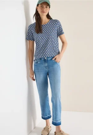 Basic Shirt met minimale print