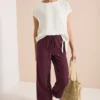 Blouse met ronde hals en knoopdetail