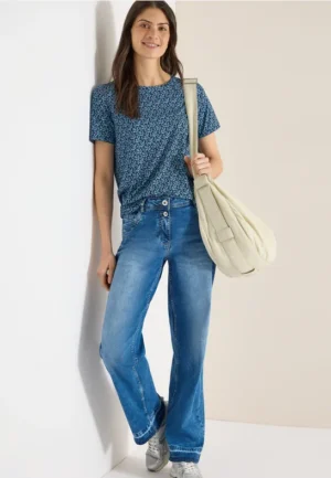 Eenvoudig T-shirt met minimalistische print