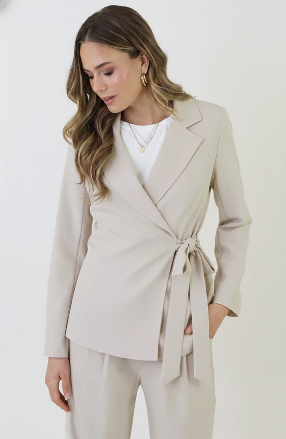 Getailleerde Blazer Met Strik Beige 2.0