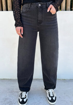 Mid Rise Barrel Jeans Washed Black