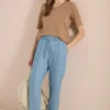 Mid Waist Slim Legs broek in een gewassen look