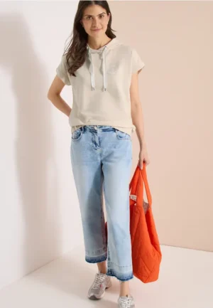 Shirt met capuchon en printdetail