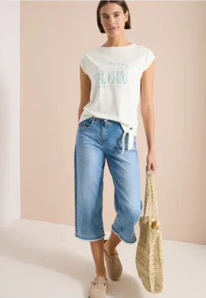 Shirt met overhangende schouder en knoopdetail