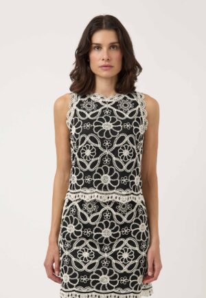 YAS Cilia Corchet Top
