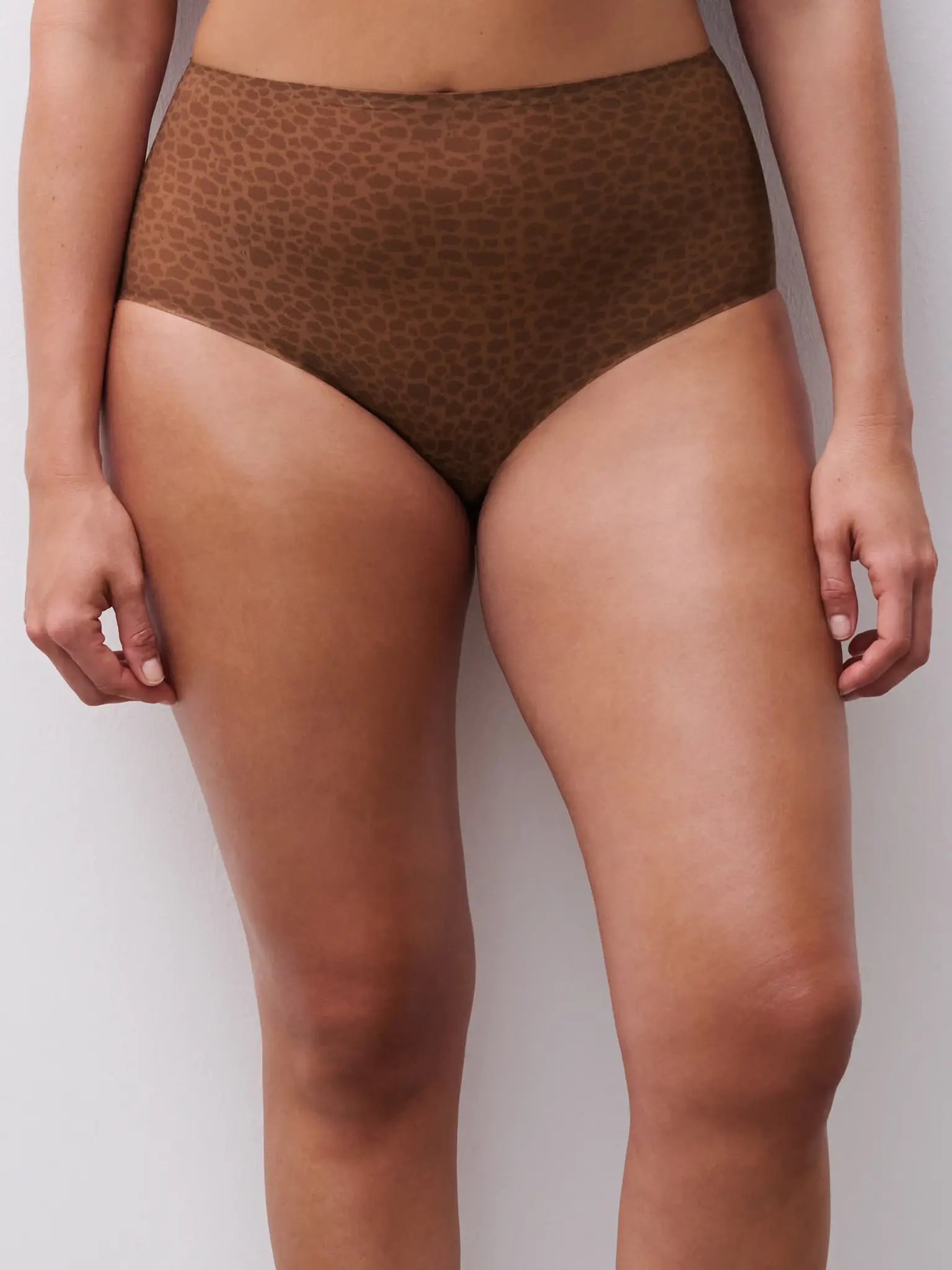 Chantelle naadloze taille slip - Soft Stretch - High waist brief - Wild Brown - Hoge maxi slip - Invisible dames onderbroek - Chantelle ondergoed