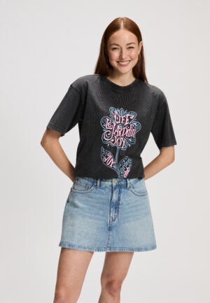 Madness Megan T-shirt