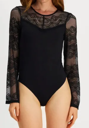 Kanten body dames - Lace top Sinna - Zwarte bodysuit lange mouwen met hoge hals - lingerie body