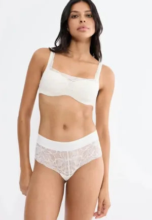 Triumph Shorty Body Make-up Illusion Lace - Kanten dames hipster