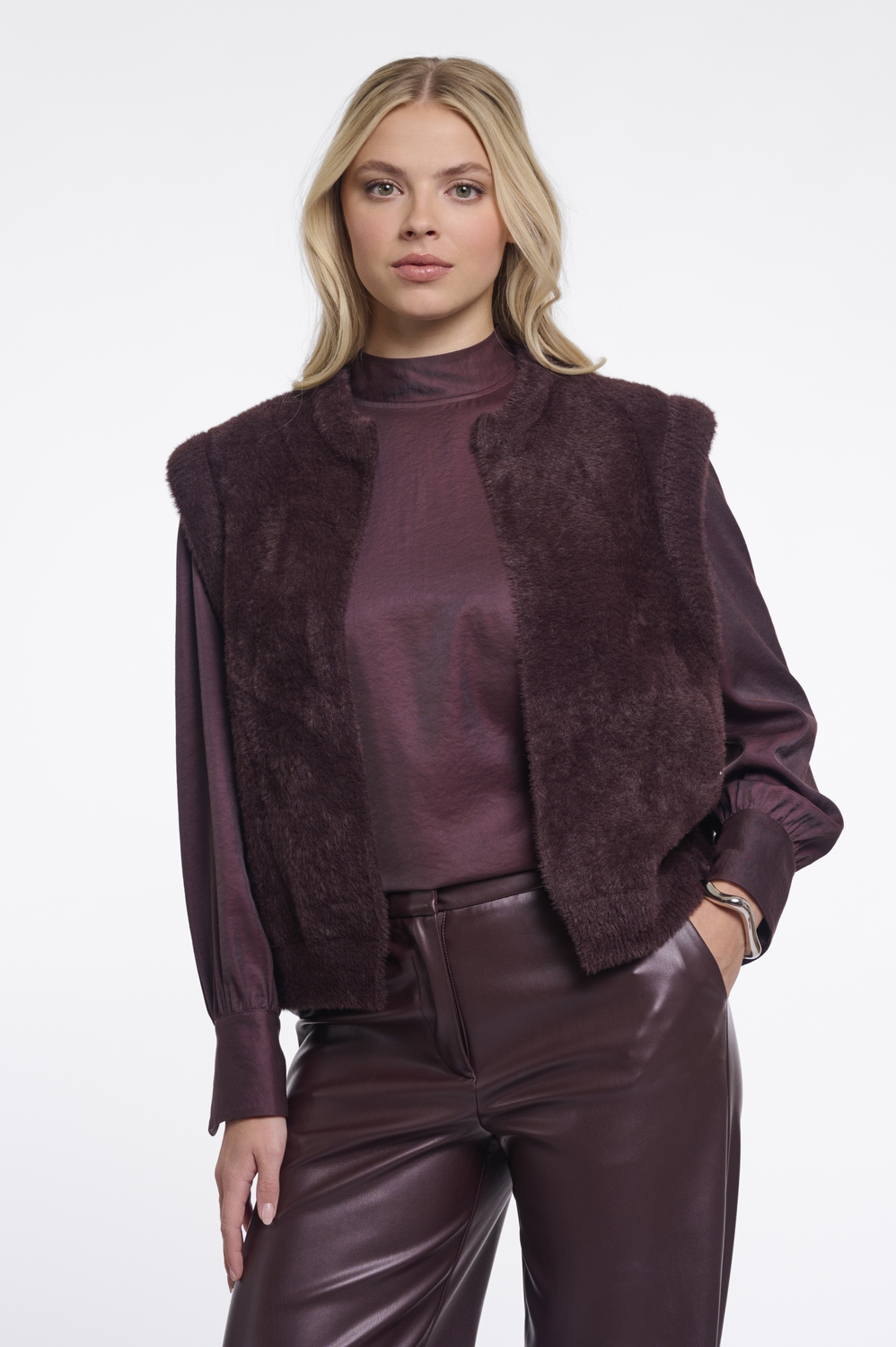Rino & Pelle Short Waistcoat Elona.5002611 Vest Fudge Cloak