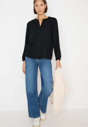 Blouse met glitterdetails