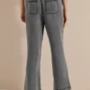 Broek met Wide Leg pijpen en een strikriem - Afbeelding 3