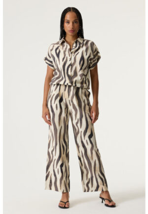 Garcia - Grijs | unisex | Top | Grijs | L | regular | Kamst mode