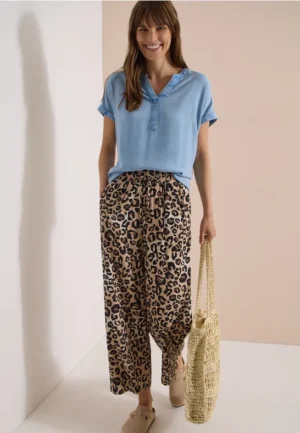High Waist broek met Wide Leg en leoprint