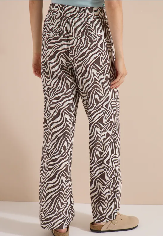 Straight Leg broek met zebraprint