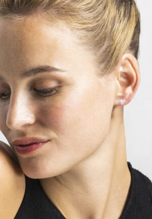 Alternative view of Luxenter Theria 925 Sterling Zilver en Witte Parel Gerhodineerd Oorbellen