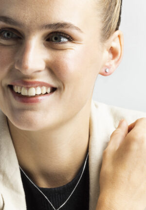 Alternative view of Luxenter oorbellen, 925 sterling zilver met schelp en glanzende zirkonia, gerhodineerd afgewerkt