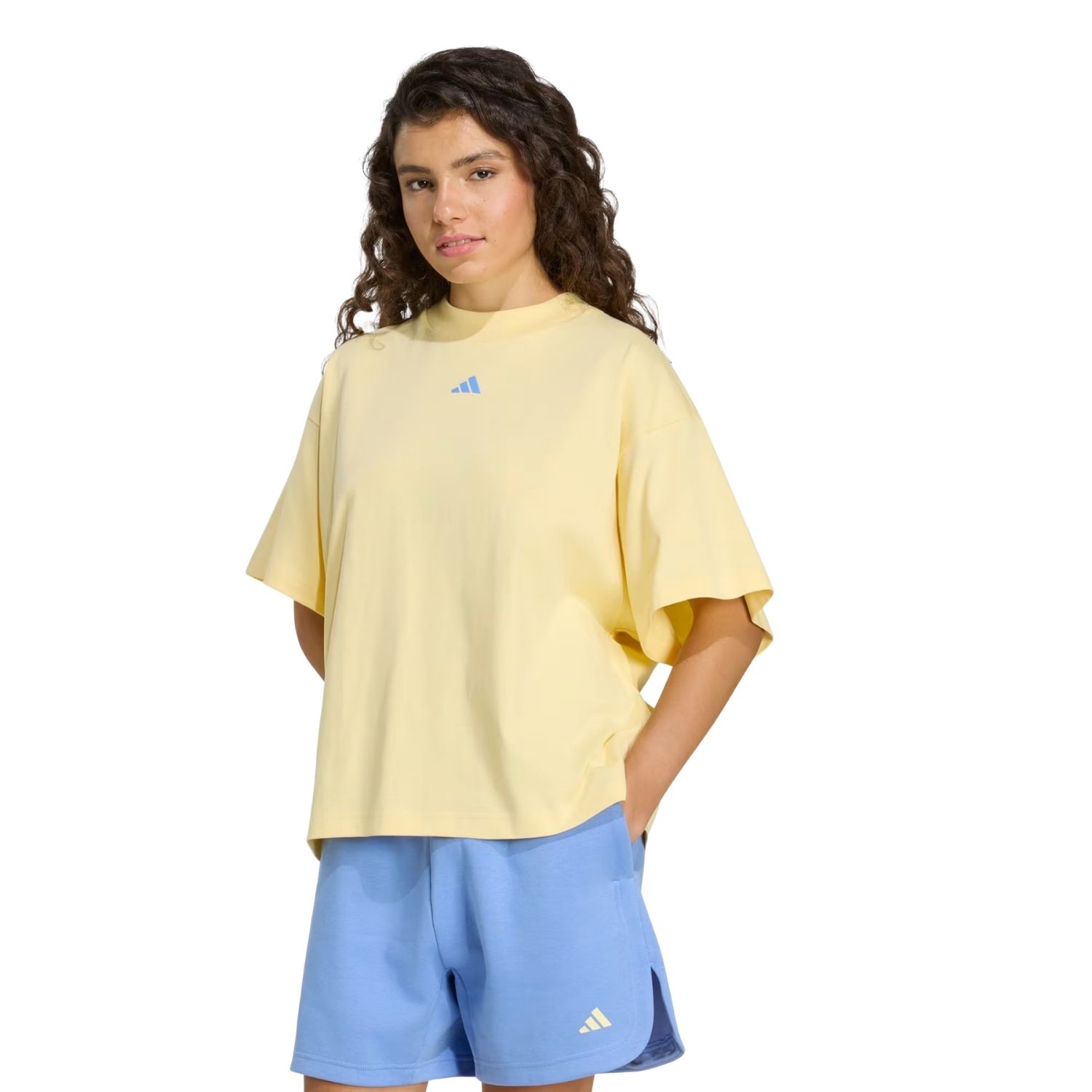 Adidas 3-Stripes Studio Casaul T-shirt Dames L/40