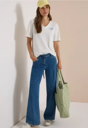 Jeans met High Waist en Flared pijpen in een Loose Fit pasvorm