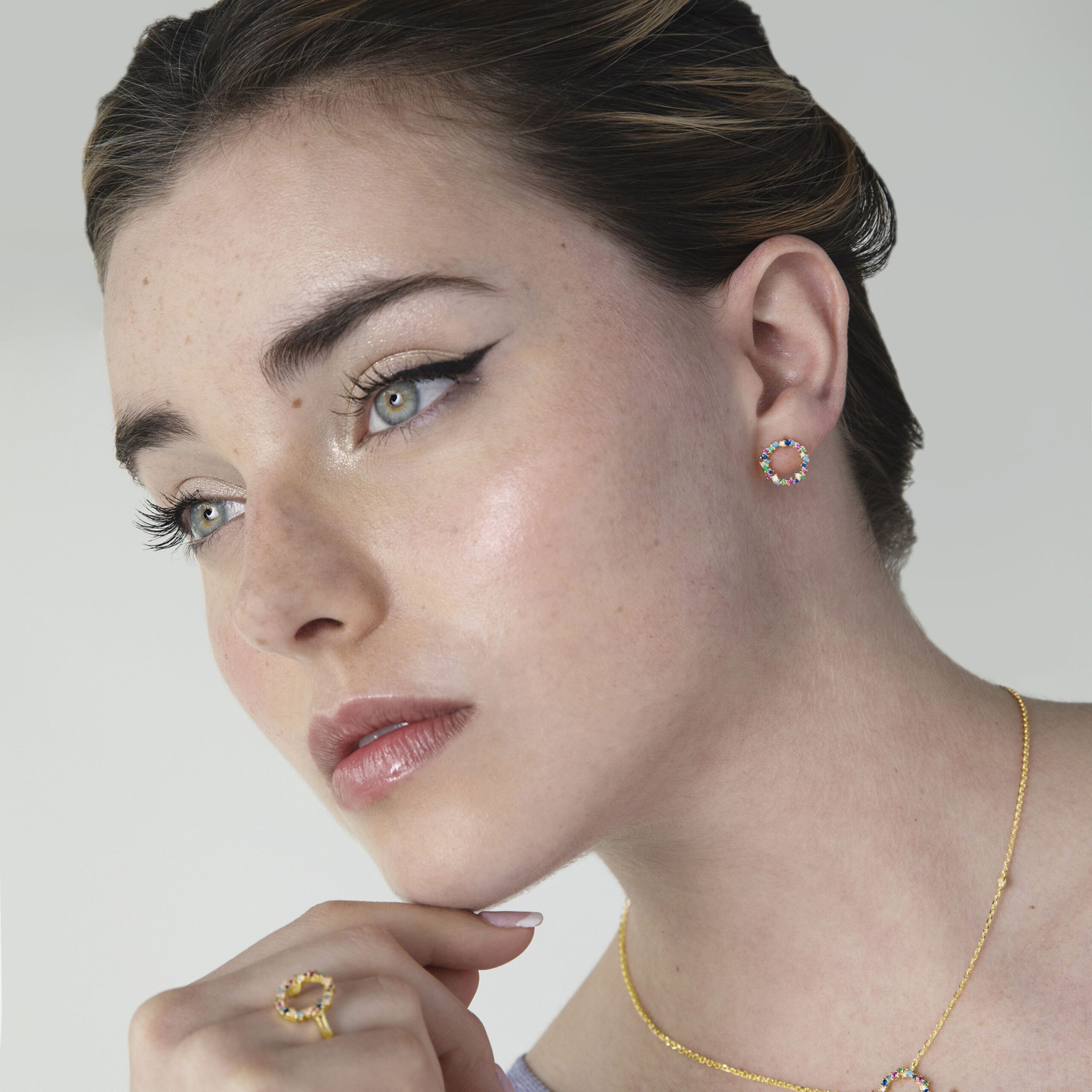 Luxent Sterling Zilver 925 Oorbellen met Veelkleurige Zirkonia's in 18K Geel Goud - Thilak - Afbeelding 2